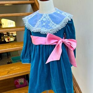 Vtg vintage teal cotton velveteen girls lace color dress Victorian style